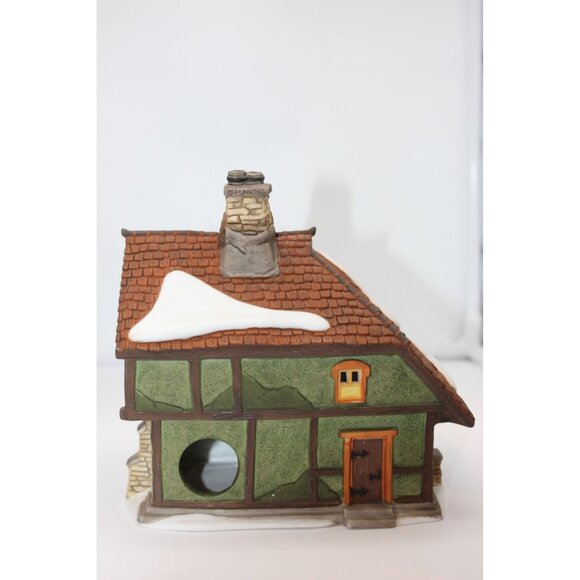 Dept 56 Dickens Village - The Spirit of Giving Gift Set - Picture 4 of 9
